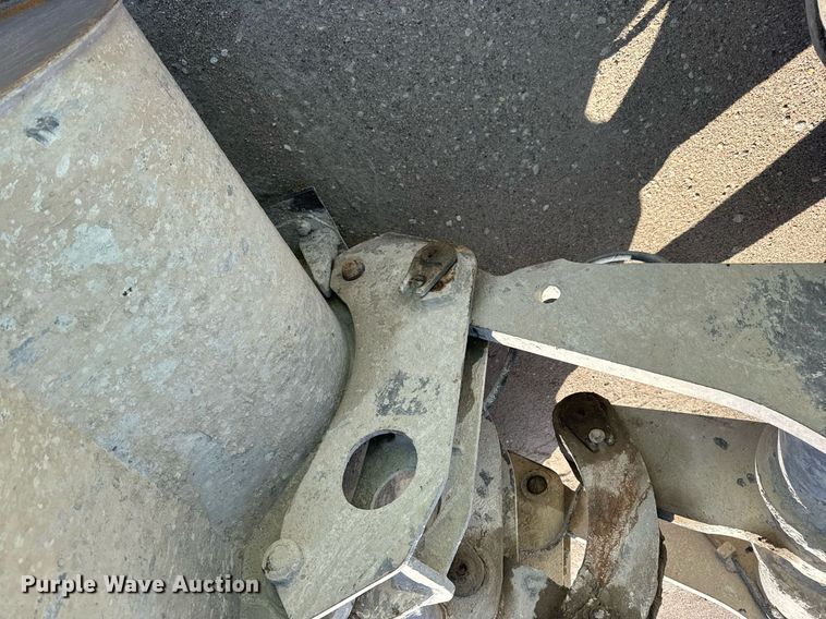 image for item EG6321 1996 Volvo L70C wheel loader