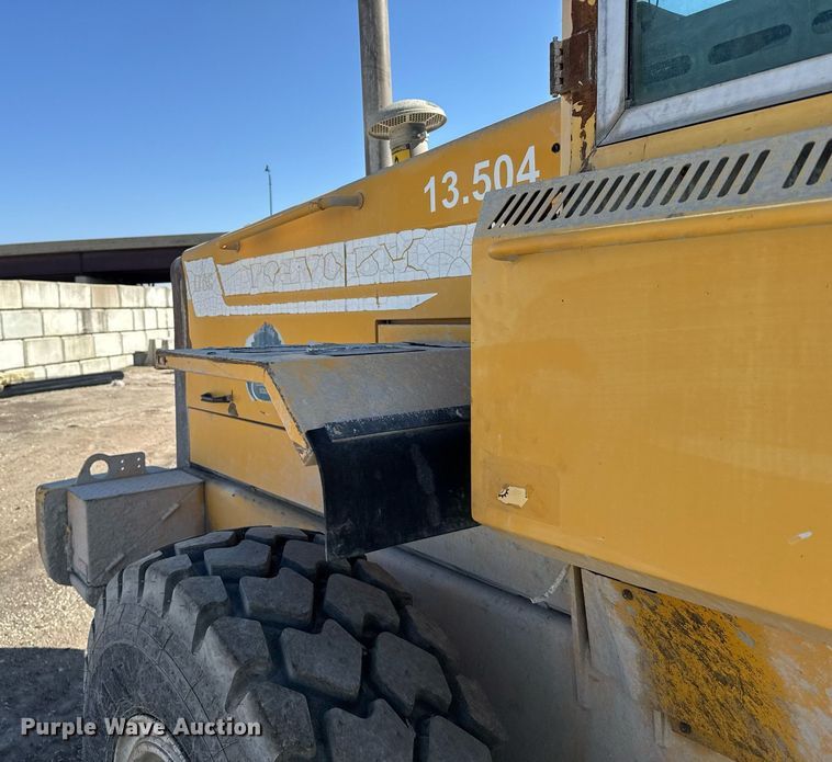 image for item EG6321 1996 Volvo L70C wheel loader