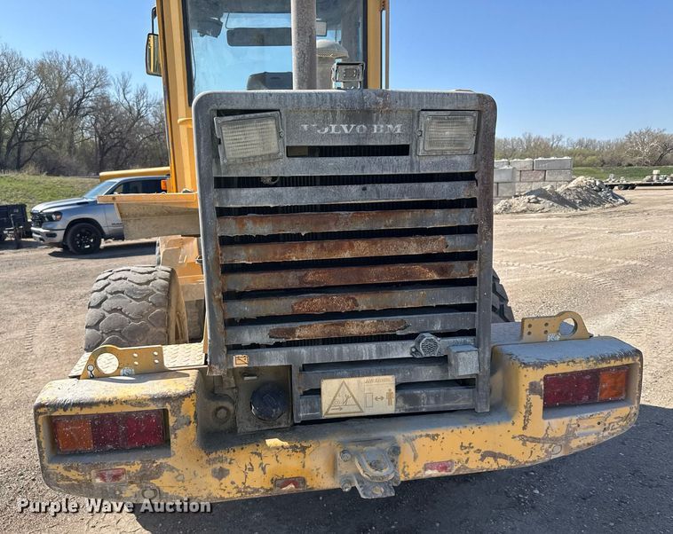 image for item EG6321 1996 Volvo L70C wheel loader