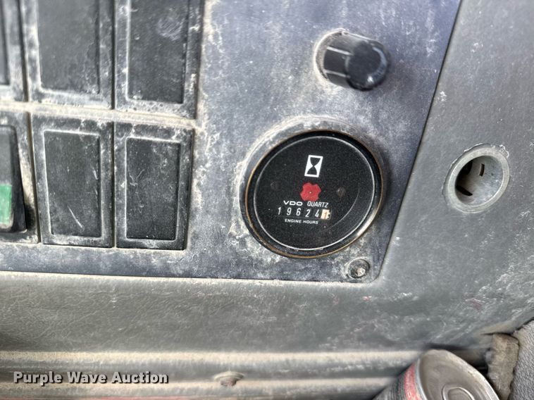 image for item EG6321 1996 Volvo L70C wheel loader