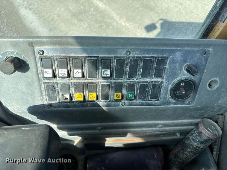 image for item EG6321 1996 Volvo L70C wheel loader