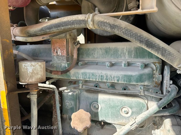 image for item EG6321 1996 Volvo L70C wheel loader