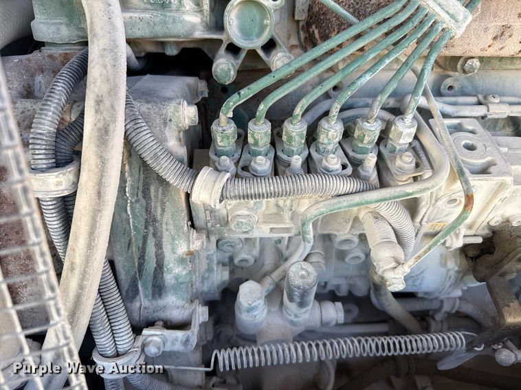 image for item EG6321 1996 Volvo L70C wheel loader