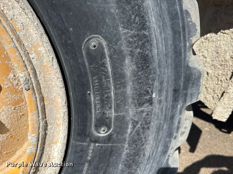 image for item EG6321 1996 Volvo L70C wheel loader