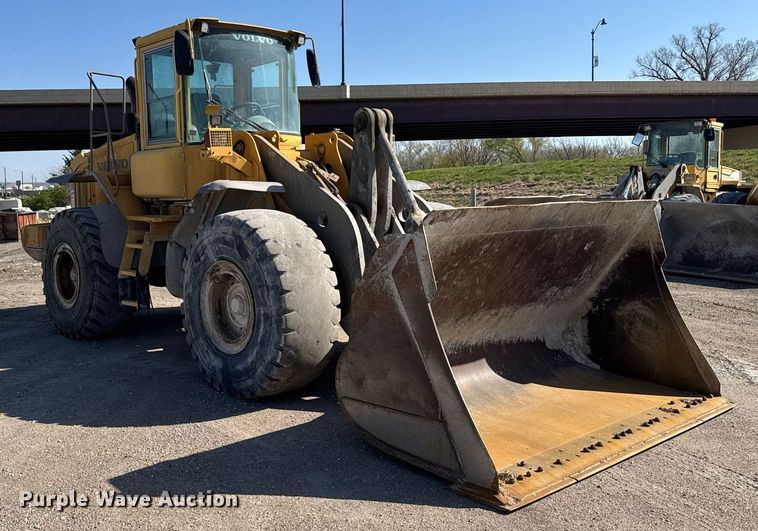 image for item EG6322 2006 Volvo L110E wheel loader