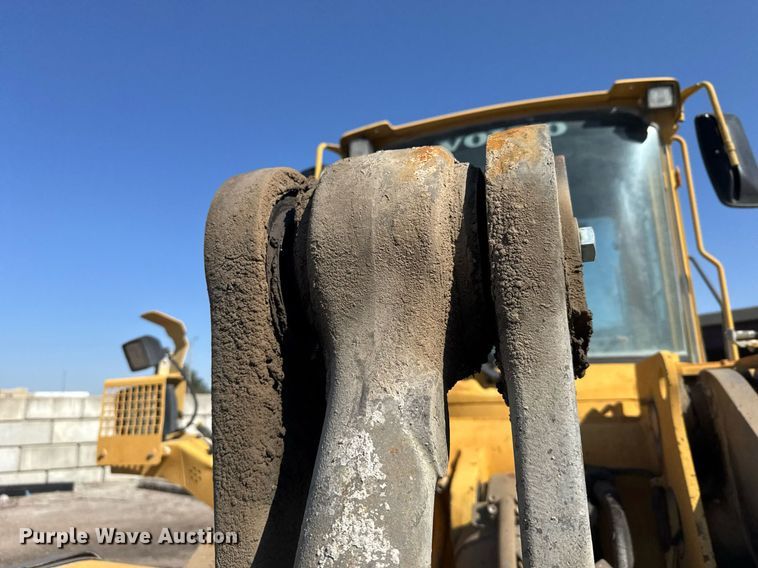 image for item EG6322 2006 Volvo L110E wheel loader