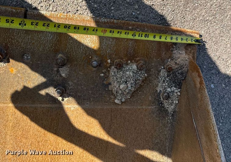 image for item EG6322 2006 Volvo L110E wheel loader