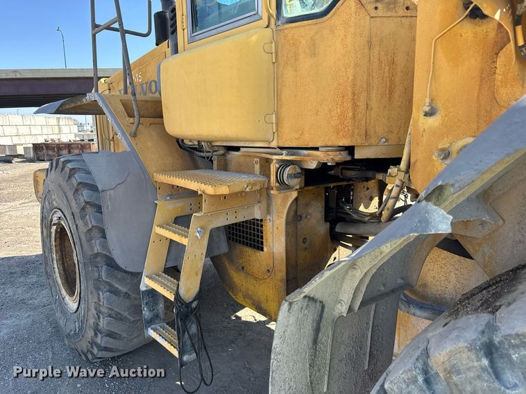 image for item EG6322 2006 Volvo L110E wheel loader
