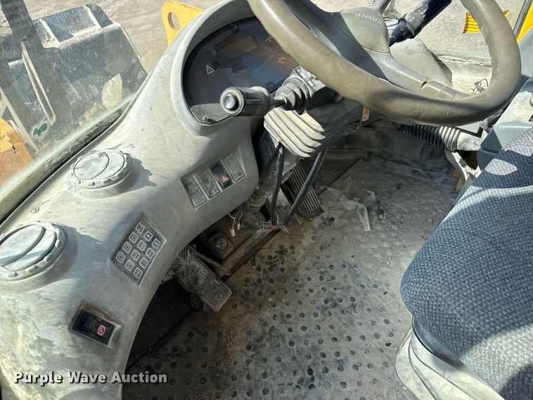 image for item EG6322 2006 Volvo L110E wheel loader