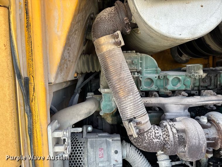 image for item EG6322 2006 Volvo L110E wheel loader