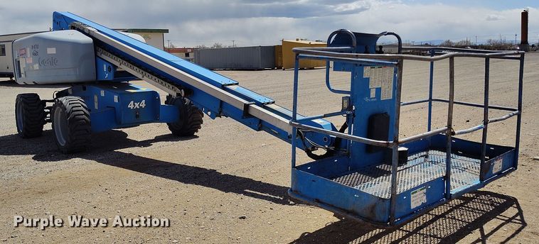 image for item EH0222 2007 Genie S-60  boom lift