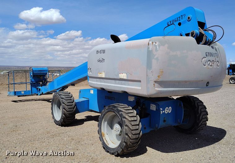 image for item EH0222 2007 Genie S-60  boom lift