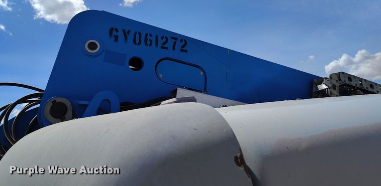 image for item EH0222 2007 Genie S-60  boom lift