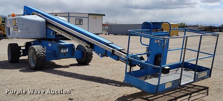 image for item EH0223 2005 Genie S-60 boom lift