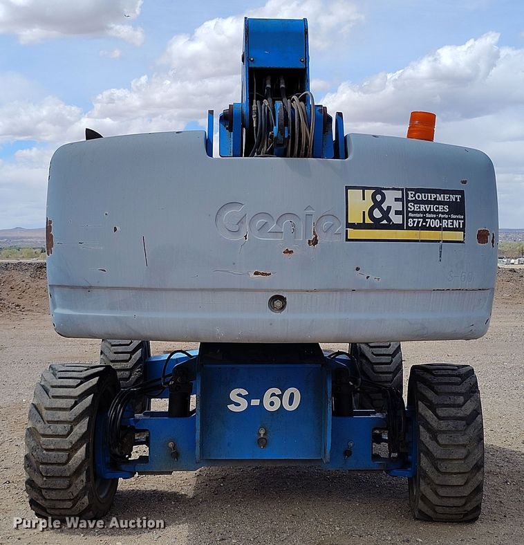 image for item EH0223 2005 Genie S-60 boom lift