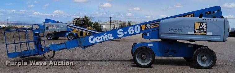 image for item EH0223 2005 Genie S-60 boom lift