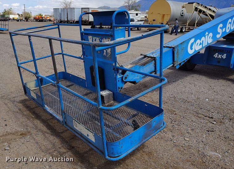 image for item EH0223 2005 Genie S-60 boom lift