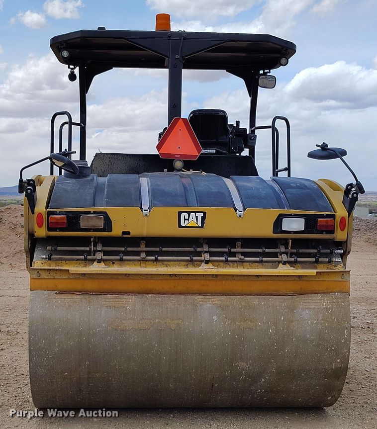 image for item EH0224 2021 Caterpillar CB16 double drum vibratory roller