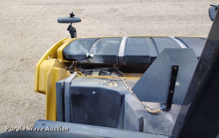 image for item EH0224 2021 Caterpillar CB16 double drum vibratory roller