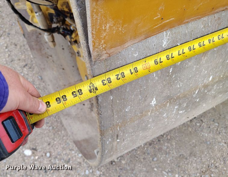 image for item EH0224 2021 Caterpillar CB16 double drum vibratory roller