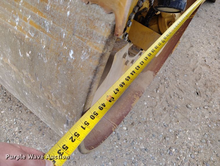 image for item EH0224 2021 Caterpillar CB16 double drum vibratory roller