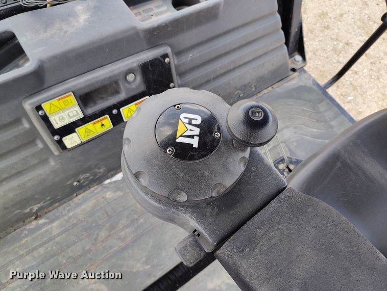 image for item EH0224 2021 Caterpillar CB16 double drum vibratory roller