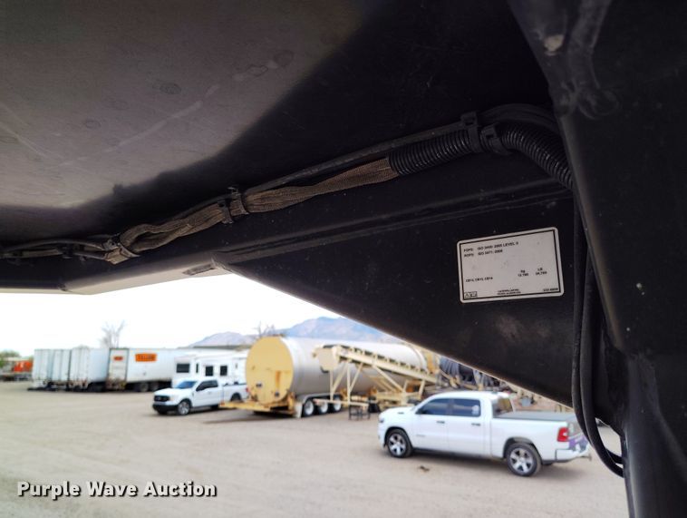 image for item EH0224 2021 Caterpillar CB16 double drum vibratory roller