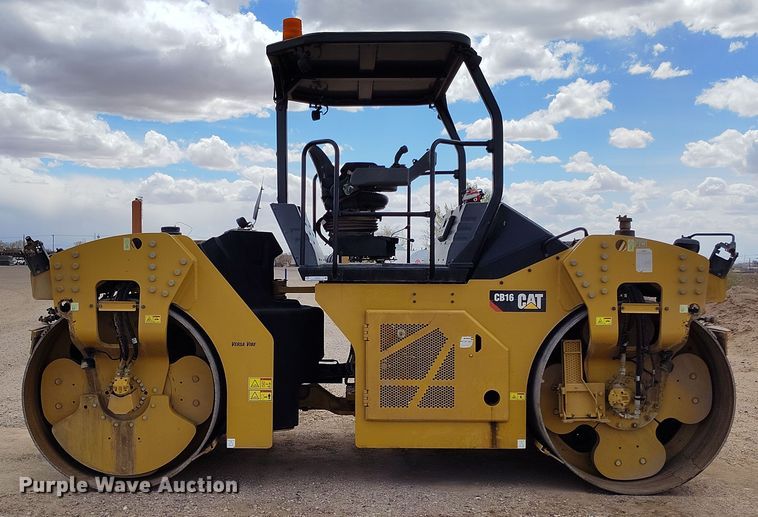 image for item EH0225 2021 Caterpillar CB16 double drum vibratory roller