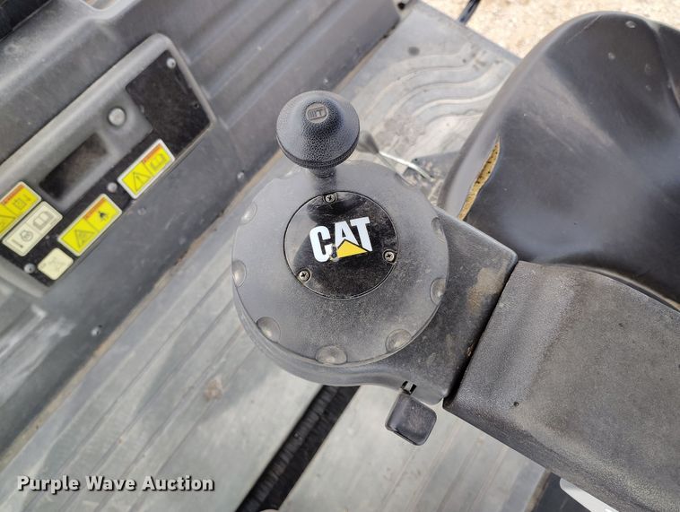 image for item EH0225 2021 Caterpillar CB16 double drum vibratory roller