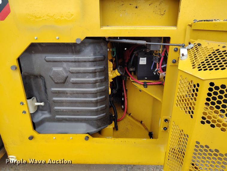 image for item EH0225 2021 Caterpillar CB16 double drum vibratory roller