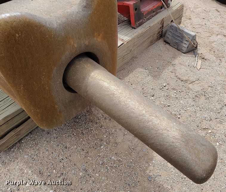 image for item EH0227 NPK GH-15 breaker