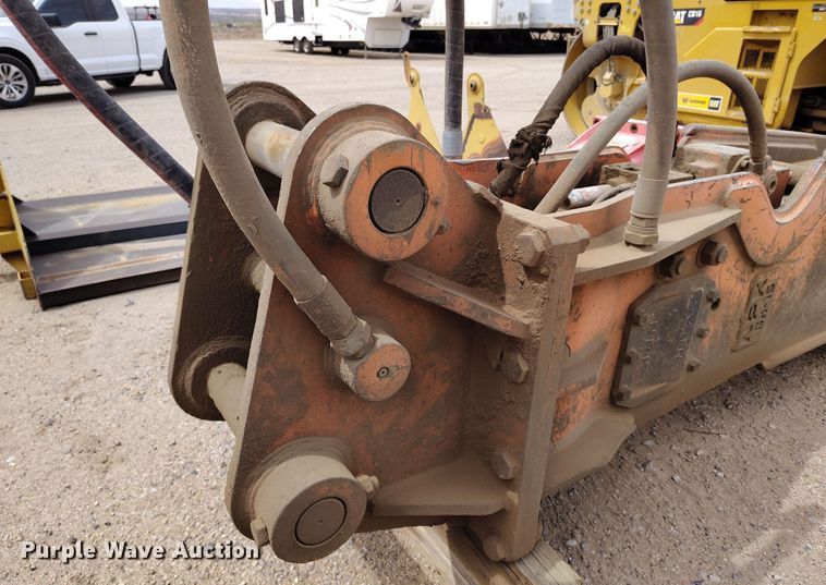 image for item EH0227 NPK GH-15 breaker