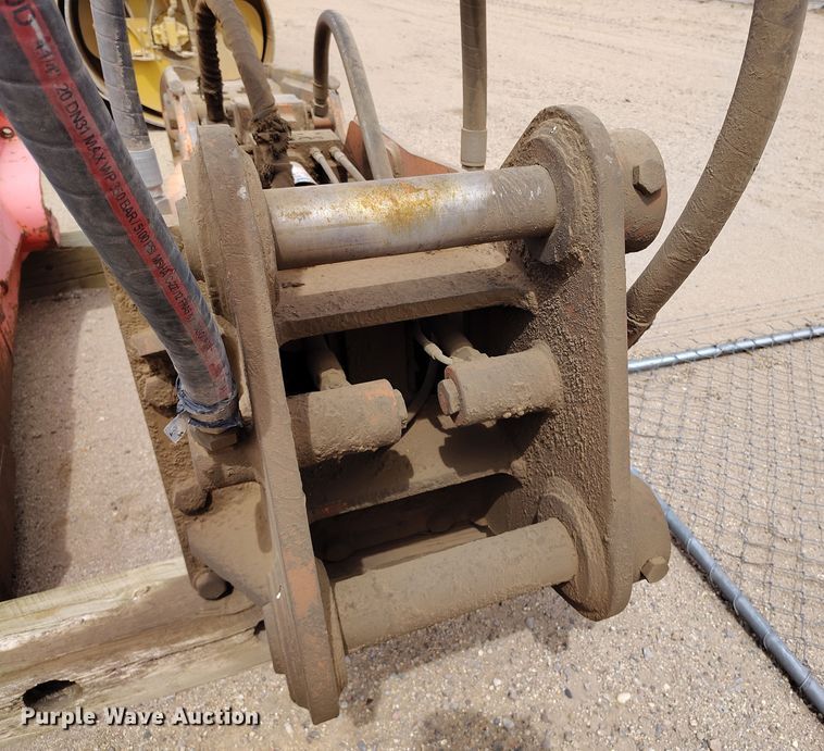 image for item EH0227 NPK GH-15 breaker