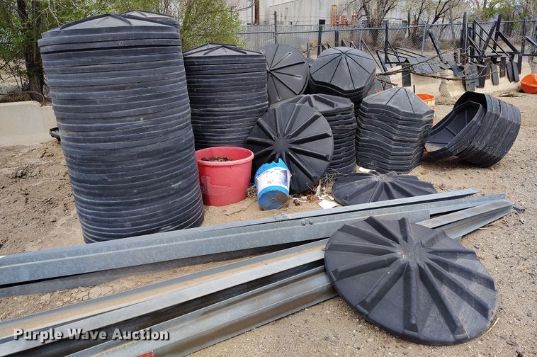 image for item EH0228 (80)  CrashGard traffic barrels