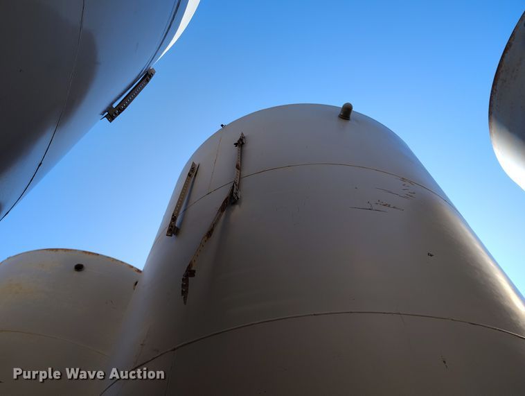 image for item EH0230 2007 DTI tank