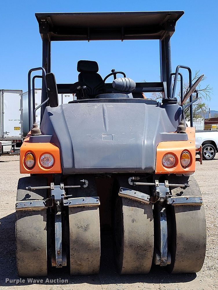 image for item EH0270 2014 Hamm GRW 280i-30 pneumatic roller