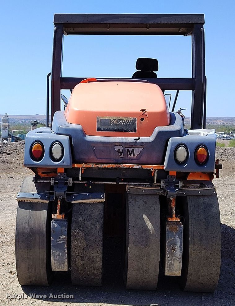 image for item EH0270 2014 Hamm GRW 280i-30 pneumatic roller