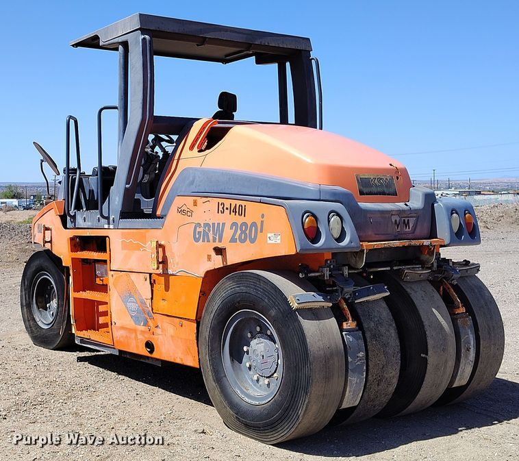 image for item EH0270 2014 Hamm GRW 280i-30 pneumatic roller