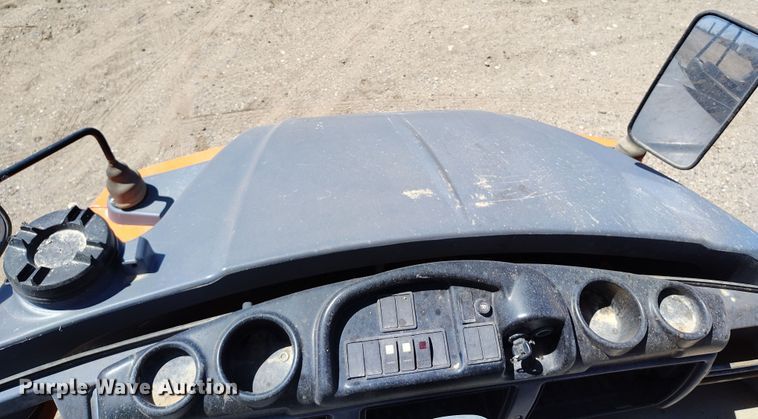 image for item EH0270 2014 Hamm GRW 280i-30 pneumatic roller