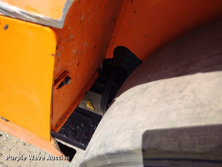 image for item EH0270 2014 Hamm GRW 280i-30 pneumatic roller