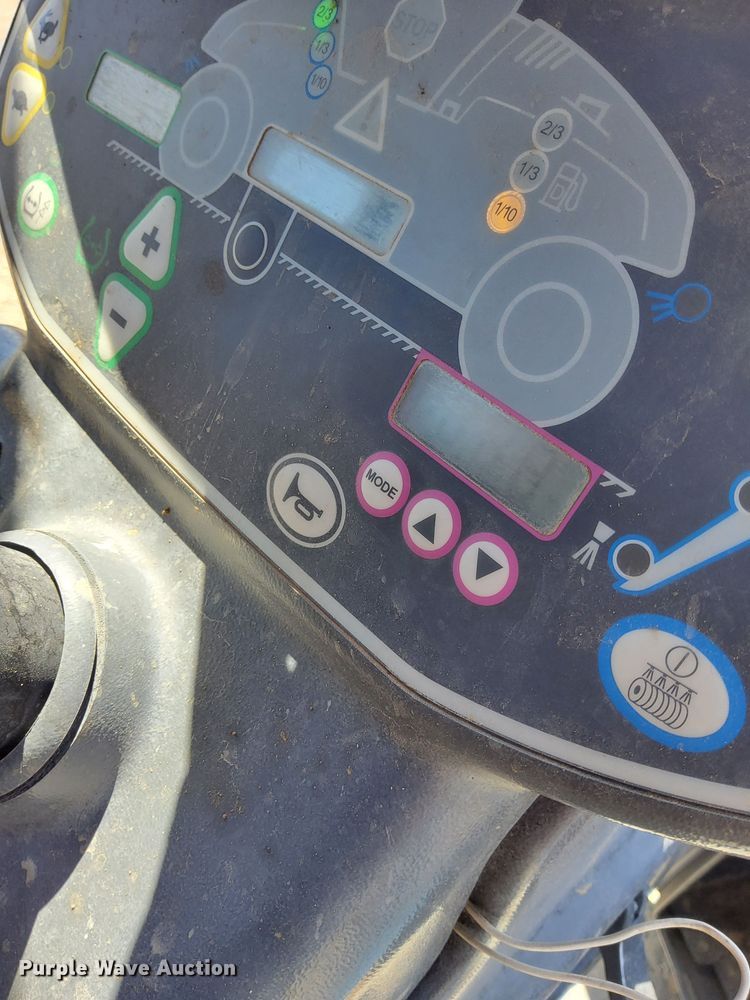 image for item EH0270 2014 Hamm GRW 280i-30 pneumatic roller