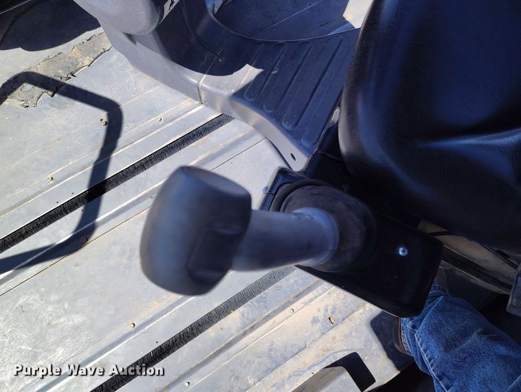 image for item EH0270 2014 Hamm GRW 280i-30 pneumatic roller