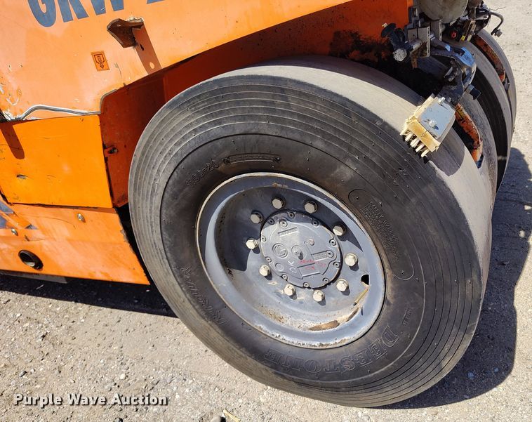 image for item EH0270 2014 Hamm GRW 280i-30 pneumatic roller