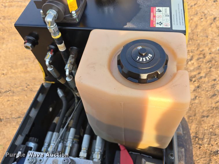 image for item EH8789 2018 Wacker Neuson RTSC3 trench compactor