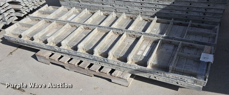 image for item EH8790 Concrete wall forms