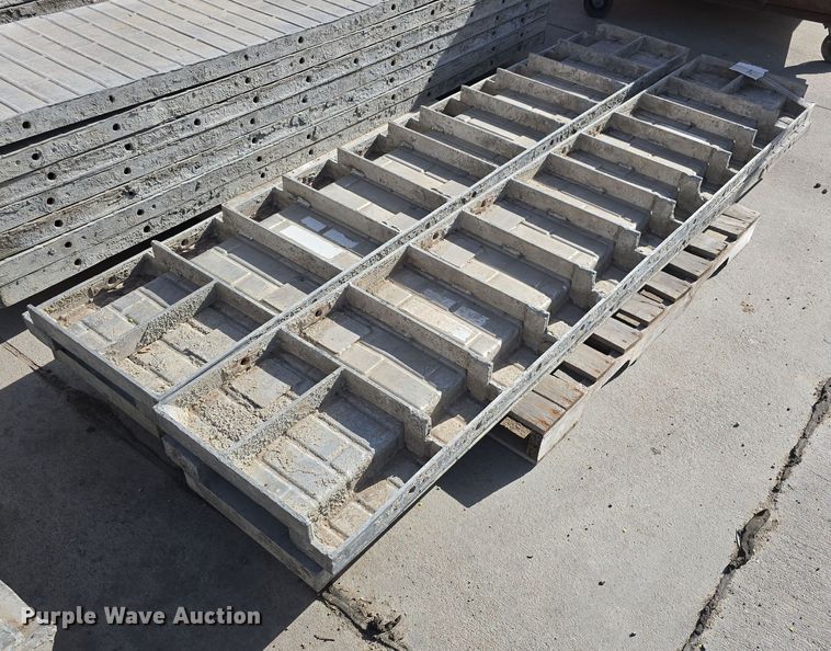 image for item EH8790 Concrete wall forms