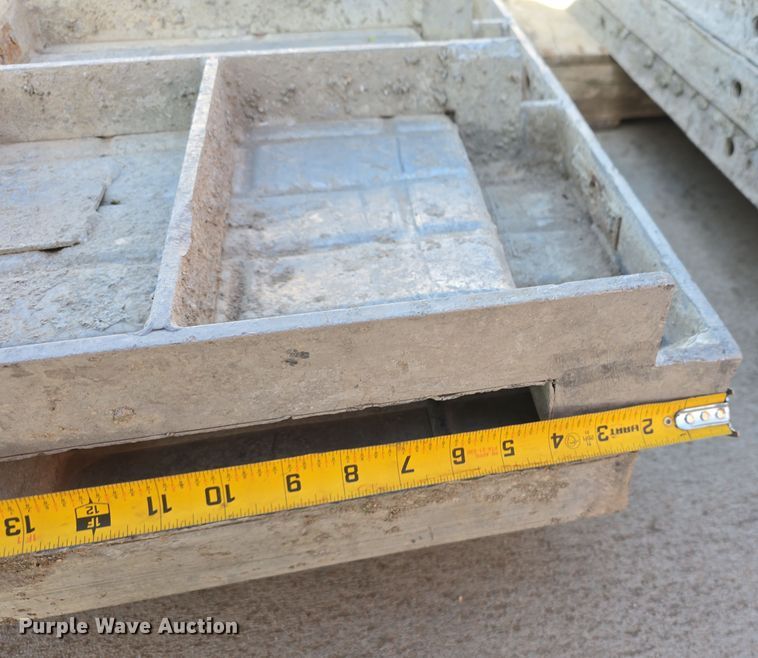 image for item EH8790 Concrete wall forms