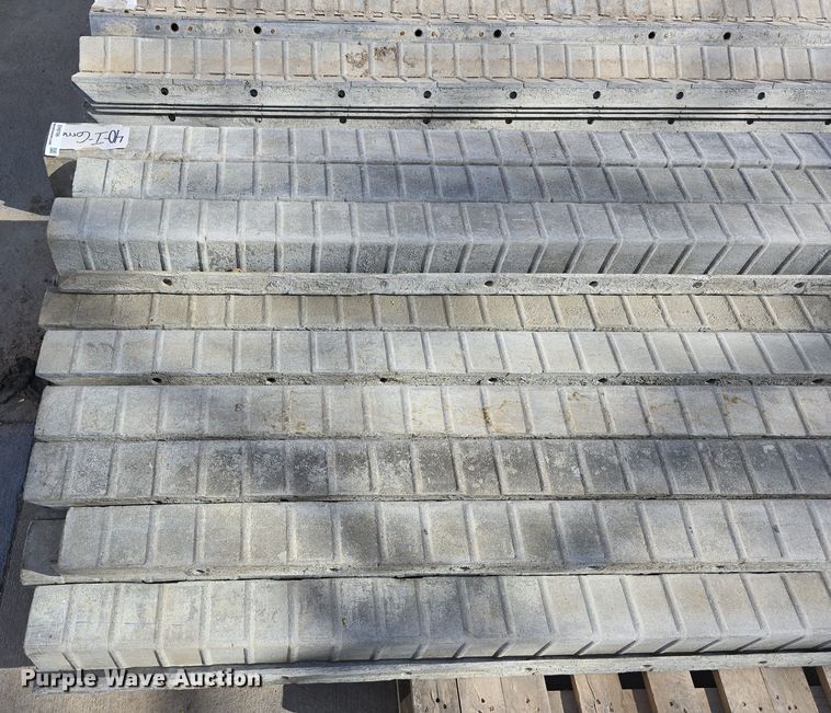 image for item EH8796 (40) 4