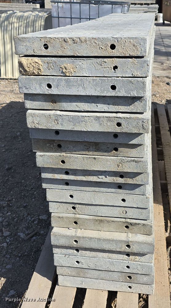 image for item EH8802 (18) 8' L x 16