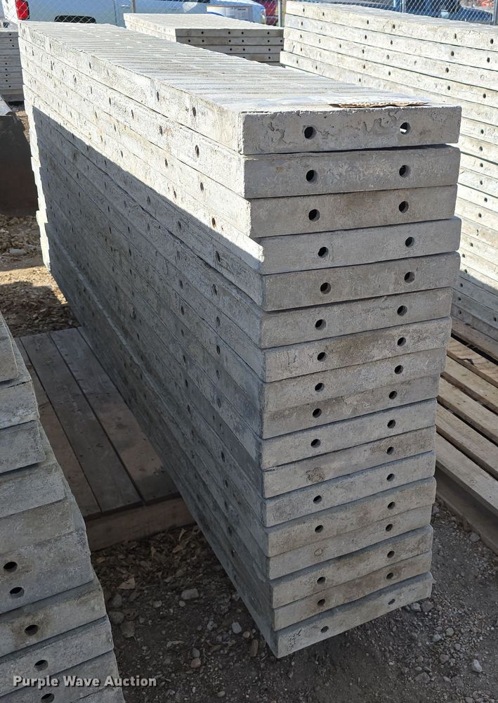 image for item EH8803 (17) 8' L x 14